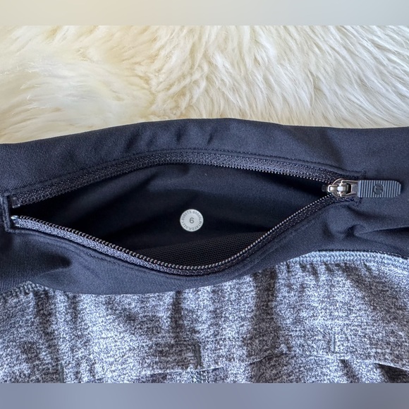 Lululemon Speed Up Short Heather Lux Multi Black / Black Size 6 - Picture 13 of 16